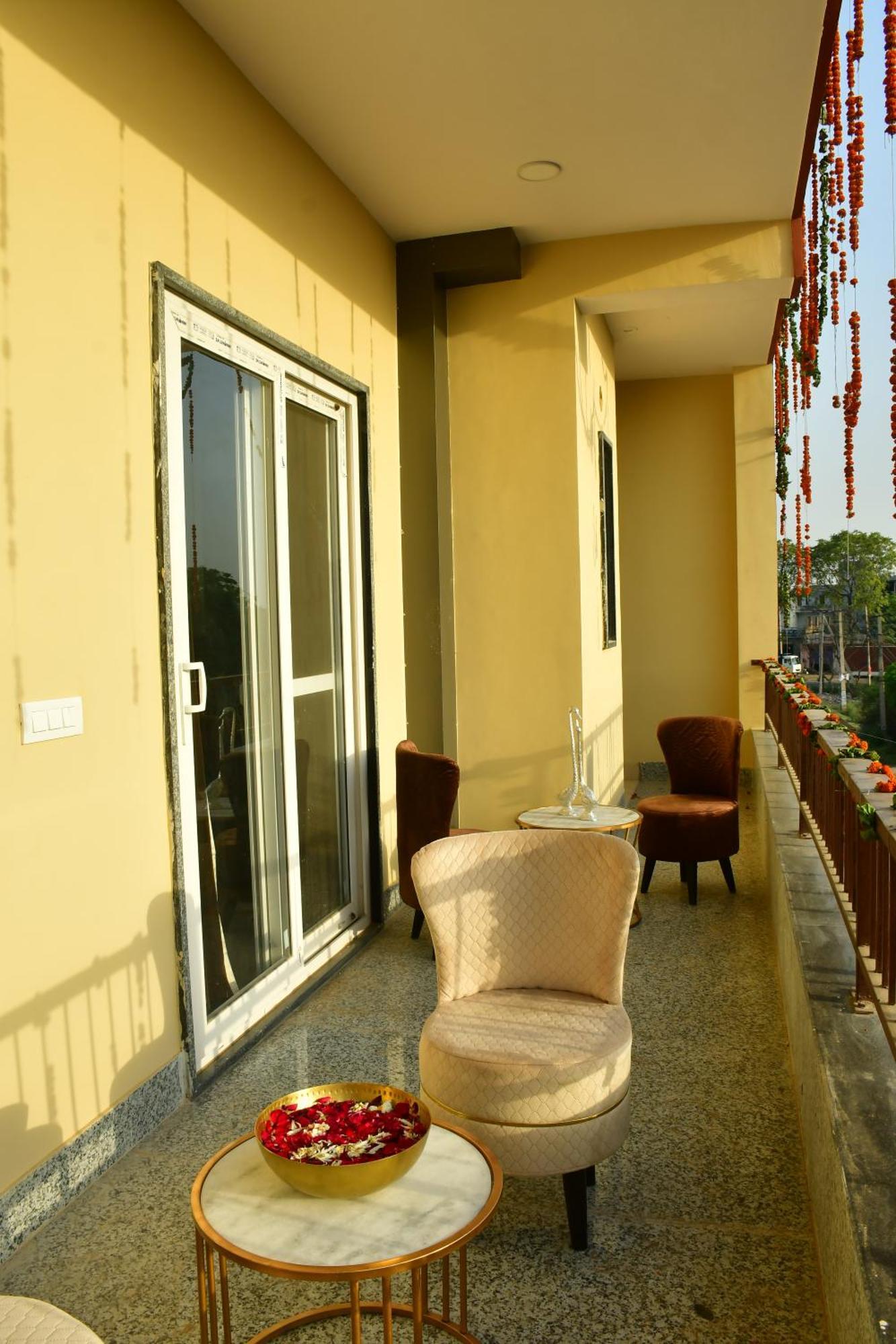 Sadabahar Regency Bahora Exterior foto